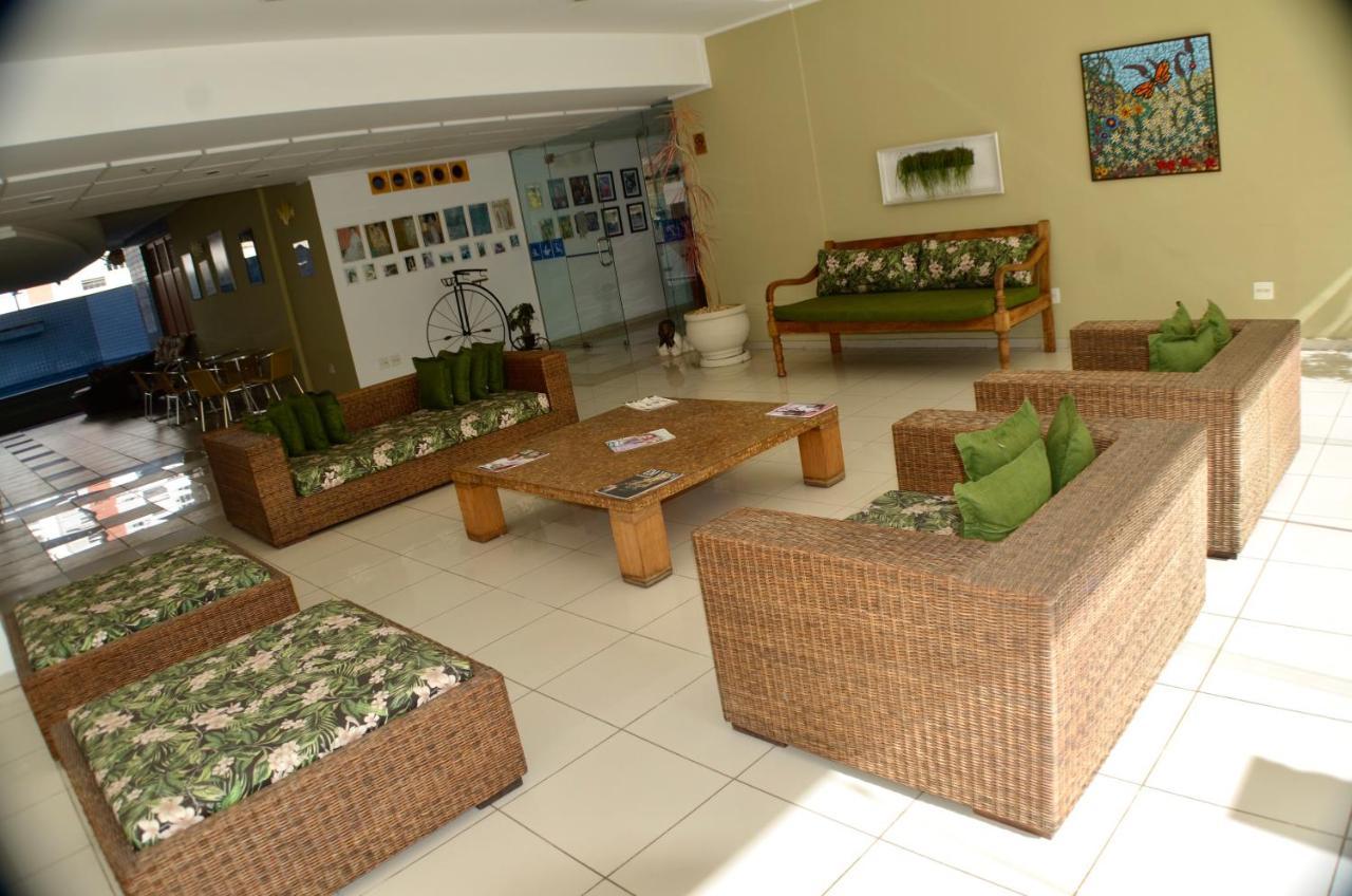 Constantino Hotel E Eventos Juiz de Fora Εξωτερικό φωτογραφία The lobby of the airport